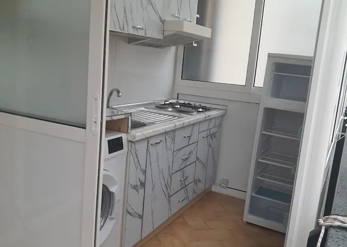 Daire Side Two-bedroom Dıraç